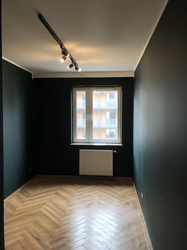 Malowanie ścian i sufitów, malowanie natryskowe